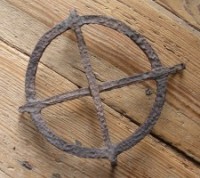 Footed Fireplace Trivet
