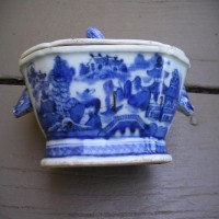 Canton Sauce Boat