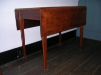 Hepplewhite Pembroke Table