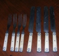 BoneHandledKnivesForks.DSCN0284